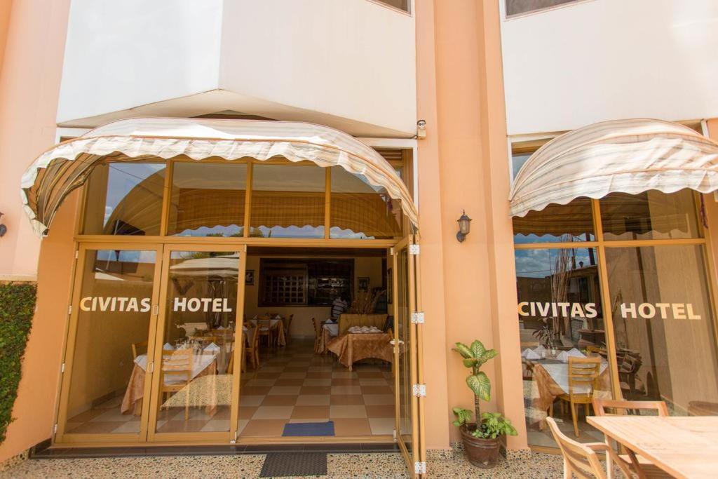 Civitas Hotel Кигали Екстериор снимка