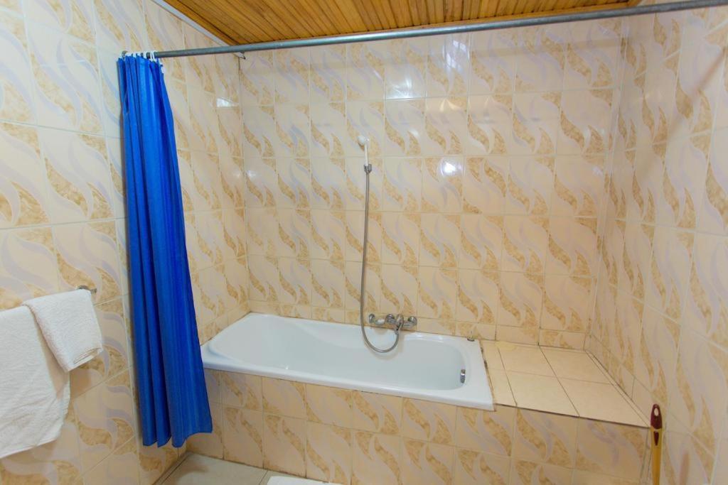 Civitas Hotel Кигали Екстериор снимка