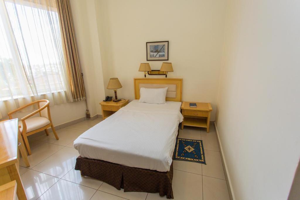 Civitas Hotel Кигали Екстериор снимка