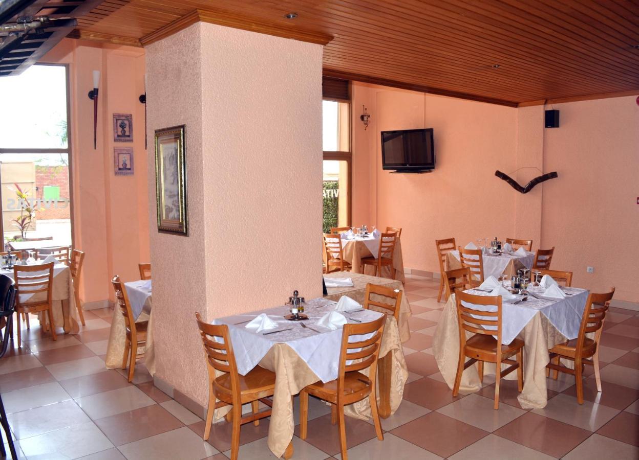 Civitas Hotel Кигали Екстериор снимка