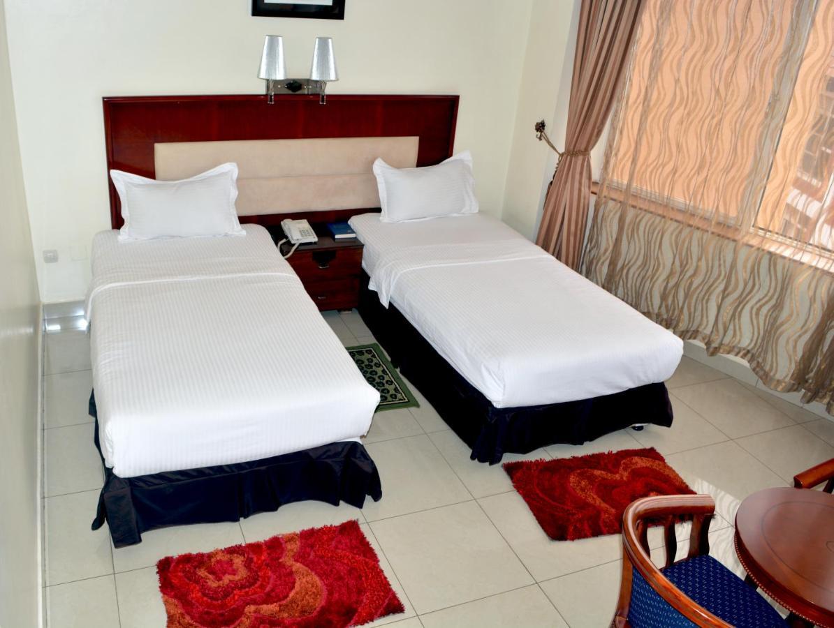 Civitas Hotel Кигали Екстериор снимка
